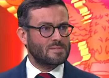 Mauro Xavier arrasa António Nobre pela má arbitragem