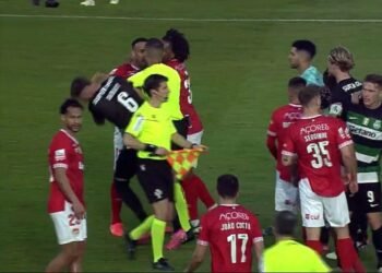 Jogo de Santa Clara e Sporting acabou em pancadarias