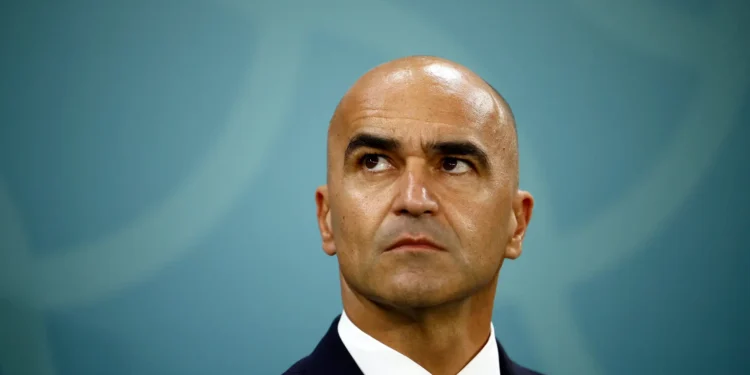 Roberto Martínez justifica ausência de Vitinha e João Neves na lateral-direita