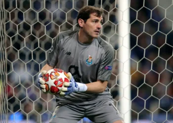 Iker Casillas reclama dívida ao Fc Porto