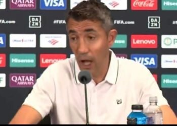 (Video) Bruno Lage reage a briga com Kökçü em direto