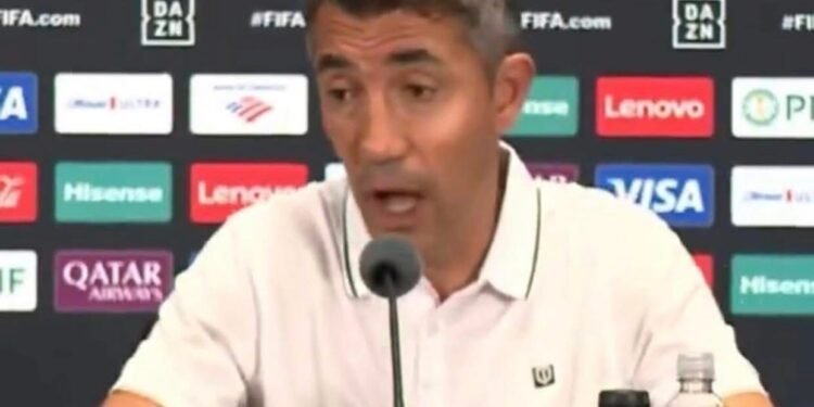 (Video) Bruno Lage reage a briga com Kökçü em direto