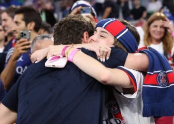 As declarações da namorada de João Neves após o PSG ser campeão leva à benfiquistas