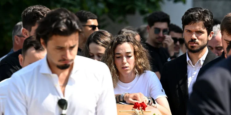 Devastador! Após 11 dias do casamento – Rute Cardoso volta a vestir-se de branco no funeral do Diogo Jota