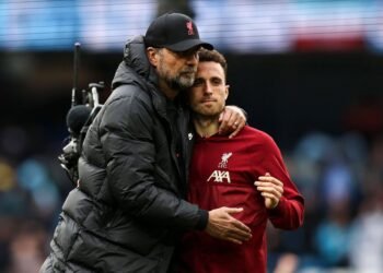 Jürgen Klopp destroçado reagiu a morte de Diogo Jota