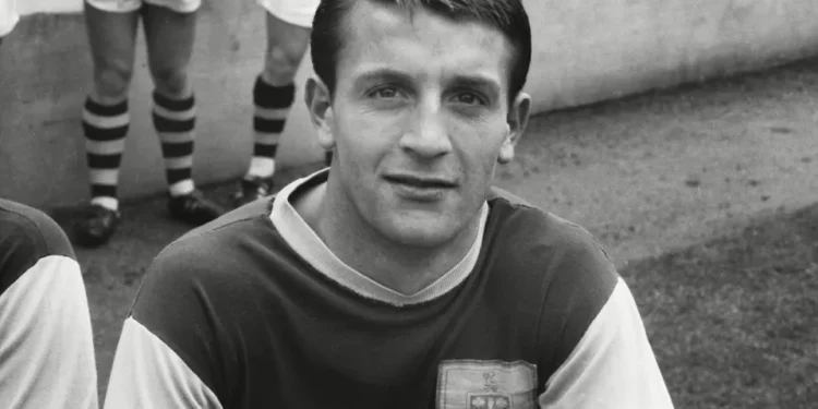 Futebol está de luto pela morte de Willie Irvine