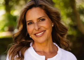 A lutar contra um cancro, antiga apresentadora da TVI vê o filho fazer-lhe uma promessa