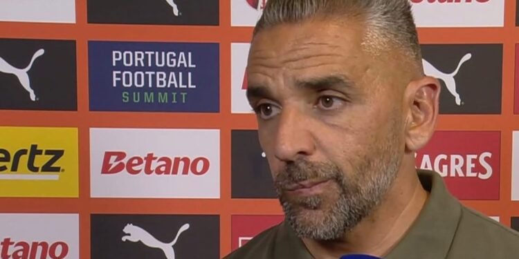 (Video) As declarações de Rui Borges com a derrota do Sporting diante de Benfica