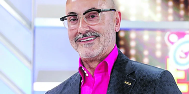 Rui Oliveira sem palpas na língua arrasa TVI e a Catarina Miranda