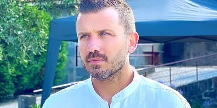 País a ‘arder’ e Eduardo Ferreira no Big Brother? “Vergonha alheia”…Ver mais