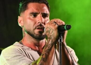 Leandro doa 22 mil euros aos Bombeiros após concerto solidário