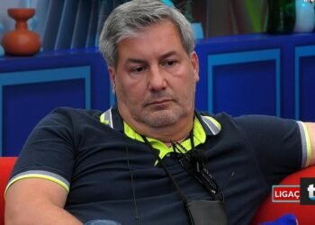 Bruno de Carvalho quebra o silêncio e explica o polémico ‘tropeção’ em Afonso Leitão