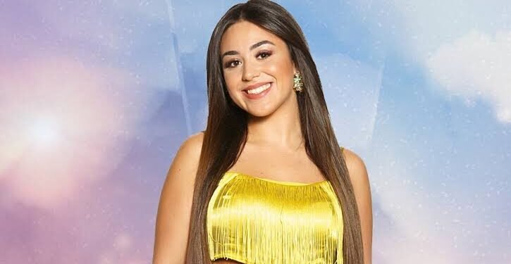 Liliana dá muita intimidade ao Fábio e o seu noivado corre risco