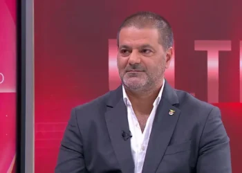 Cristóvão Carvalho desafia Rui Costa: “O que é que o Benfica vai ganhar com Mourinho?”