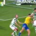 Estoril pediu penálti contra o Sporting, mas o árbitro nada assinalou