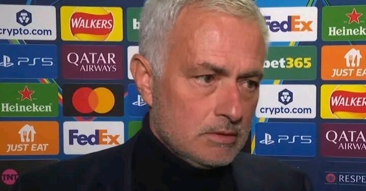 A reação de José Mourinho após a derrota do Benfica dá muito que falar