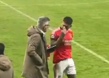 Otamendi recusa falar aos jornalistas após a derrota do Benfica e já viral