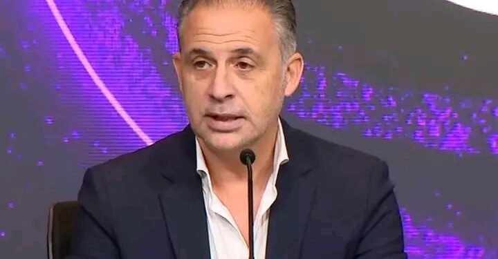 Penálti contra o Benfica? Duarte Gomes reagiu assim ao lance polémico