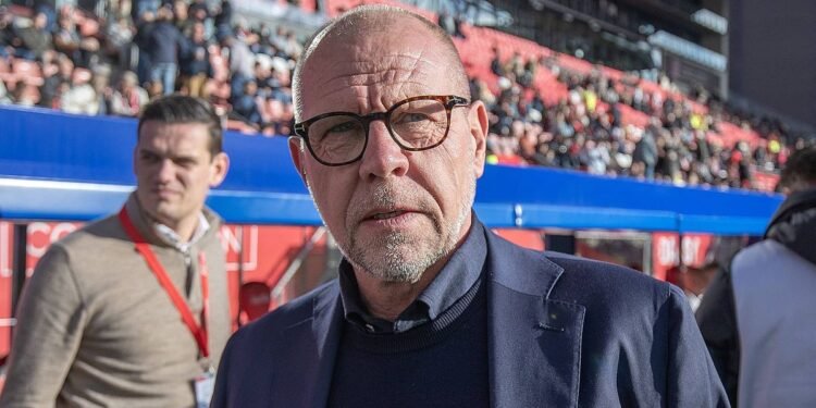 Treinador do Ajax e o golo de Dahl: «Ele nunca mais vai voltar a fazer aquilo»