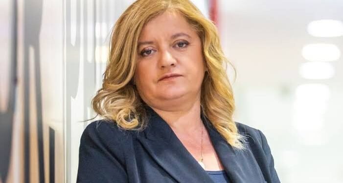 Carro da jornalista Tânia Laranjo envolvido num acidente