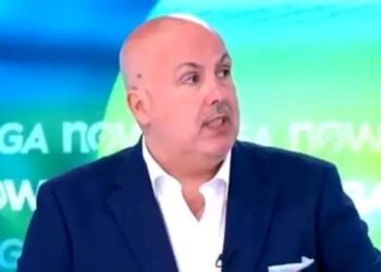 “Todos os especialistas dizem que é falta, ponto final” – Pedro Sousa sobre o golo anulado ao Benfica