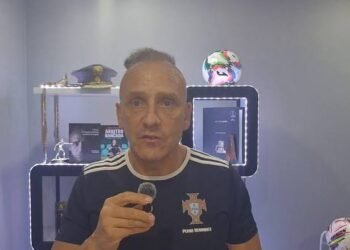 A análise de Pedro Henriques com pênalti a favor do Sporting já é viral