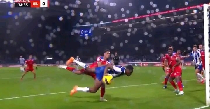 VIDEO: O lance do penálti do FC Porto contra o Gil Vicente