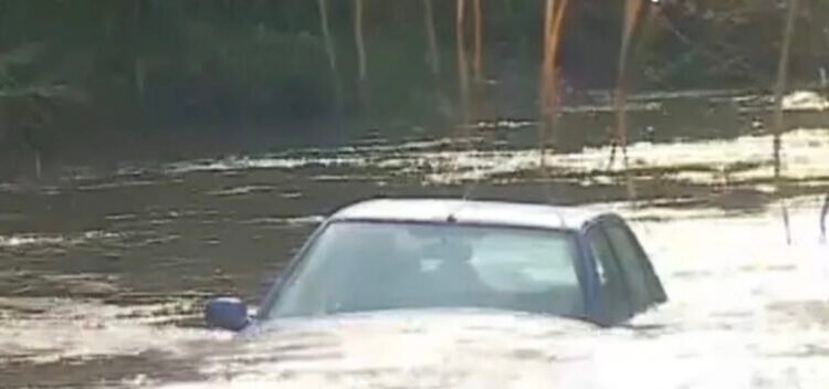 ÚLTIMA HORA: Um morto e dois feridos após viatura cair numa ribeira