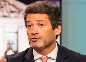 Paulo Portas faz anúncio sobre André Ventura