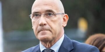 Segunda volta? Passos Coelho vai manter-se em silêncio para a segunda volta