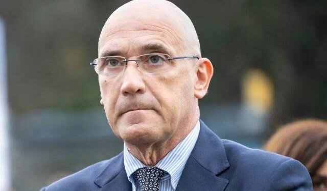 Segunda volta? Passos Coelho vai manter-se em silêncio para a segunda volta