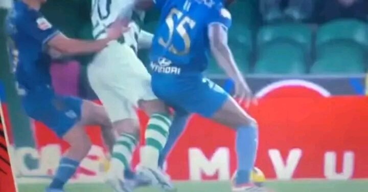 VÍDEO O lance do golo anulado ao Famalicão contra o Sporting após consulta do VAR