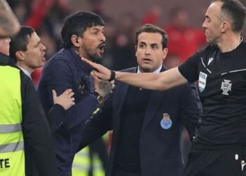 FC Porto queixa-se de abusos e insultos dos stewards da Luz