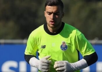 antigo jogador do FC Porto ameaça polícias em escutas