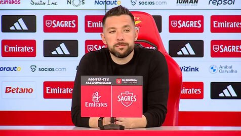 Farioli: «Penálti de Diogo Costa? Para mim é claro que a decisão do árbitro é correta»