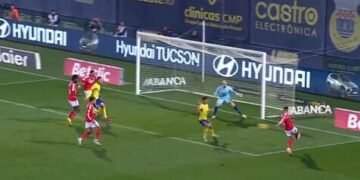 O golo de Ivanovic que deu o triunfo ao Benfica em Arouca no último suspiro