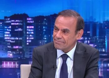 ANTIGO MINISTRO DA PRESIDÊNCIA ENCONTRADO SEM VIDA EM CASA