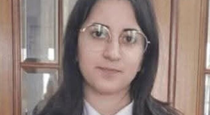 Inês Neves Lopes, estudante de medicina de Coimbra, parte aos 23 anos