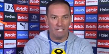 Petit furioso com má arbitragem de Sporting-Santa