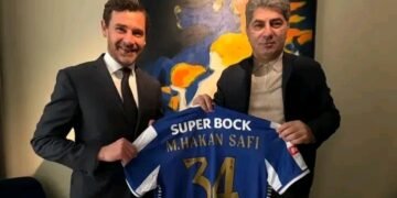 Afinal o MILIONÁRIO é AMIGO de André Villas-Boas  que quer tirar  Luis Suárez do Sporting