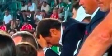 (VIDEO) A reação polémica de Rui Costa ao sair do estádio após a derrota do Benfica contra o St.Gallen