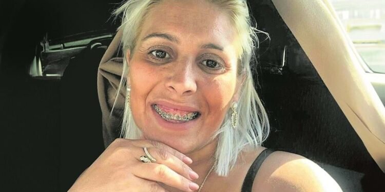 Filho mais velho de Mónica Silva presta depoimento em tribunal e confirma conversa sobre Fernando Valente