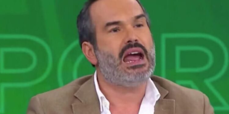 Rodrigo Roquette arrasa: “a malta do Benfica é tão burra que não conseguiu perceber que ao vazar estes vídeos estão basicamente a expor o seu próprio clube”.